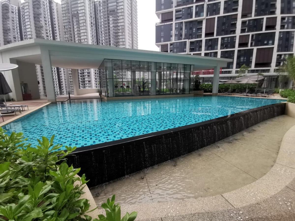 The Ooak Suites And Residence@ Kiara 163 Kuala Lumpur Exterior photo